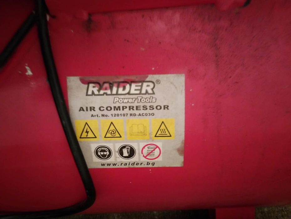 Компресор raider 100 литра