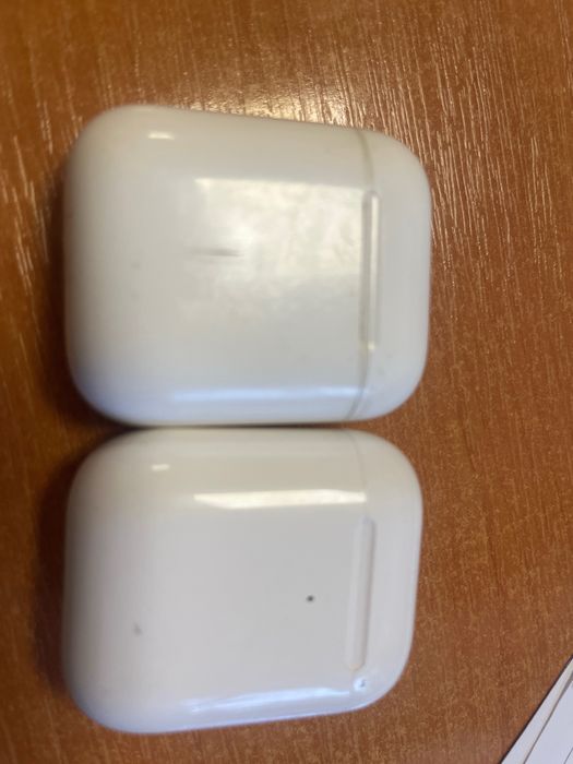 AirPods 2 в хорошем состоянии