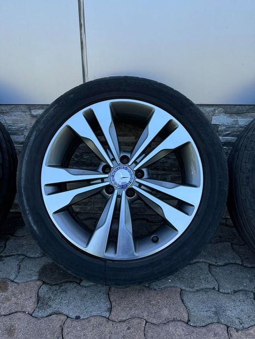 Джанти Мерцедес 18 с гуми