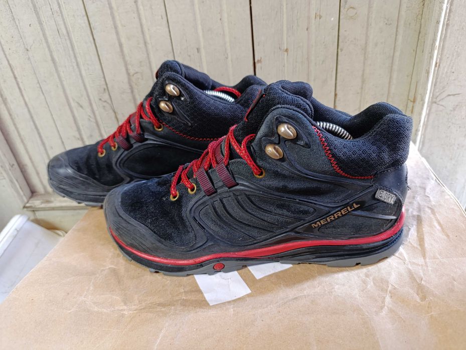 ''Merrell Verterra Mid Waterproof''оригинални мъжки боти 43 номер