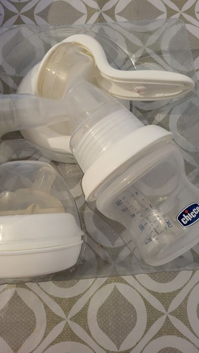 Молокоотсос chicco