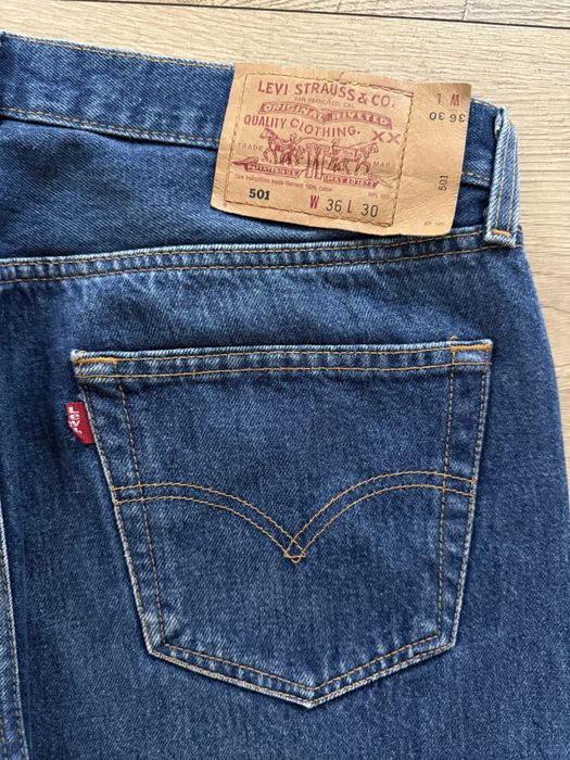 Blugi LEVIS 501 Albastru 2000 Barbati | Marime 36 x 30 (Talie 92 cm)