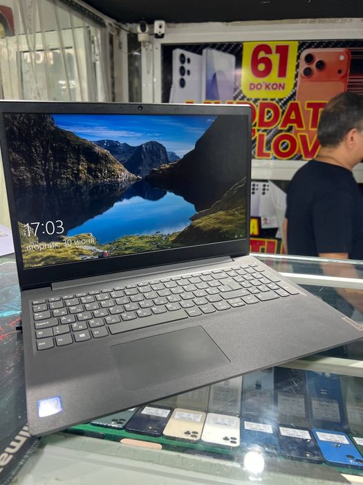 Notebook sotiladi