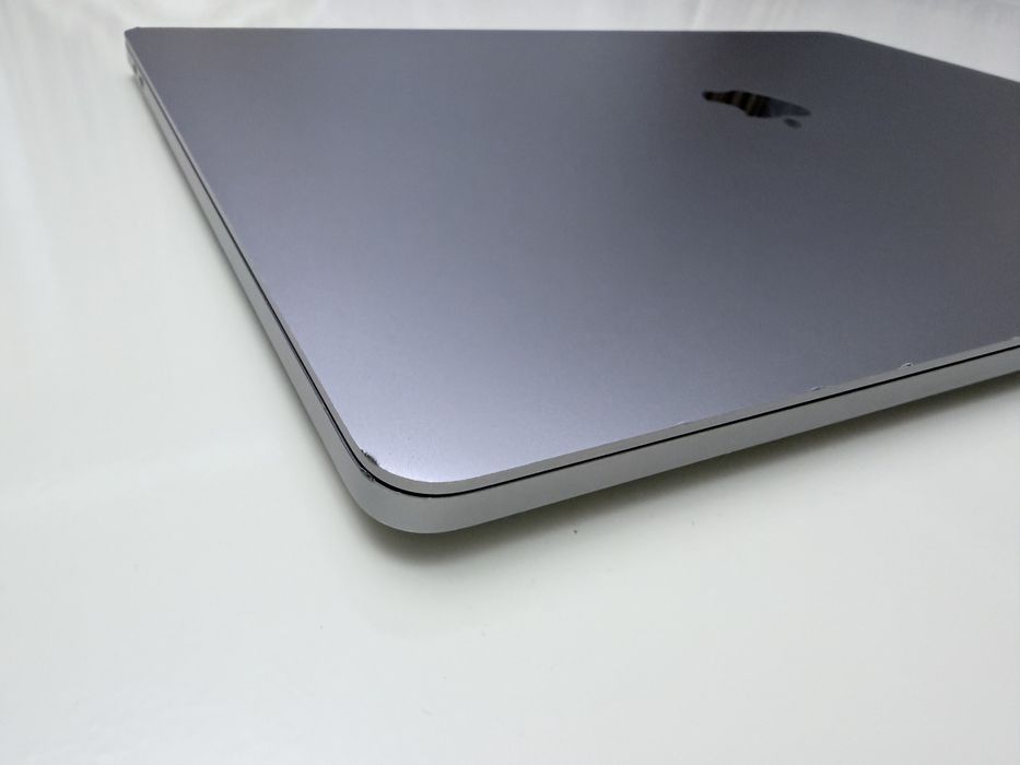 Macbook Pro 2019 16 inch
