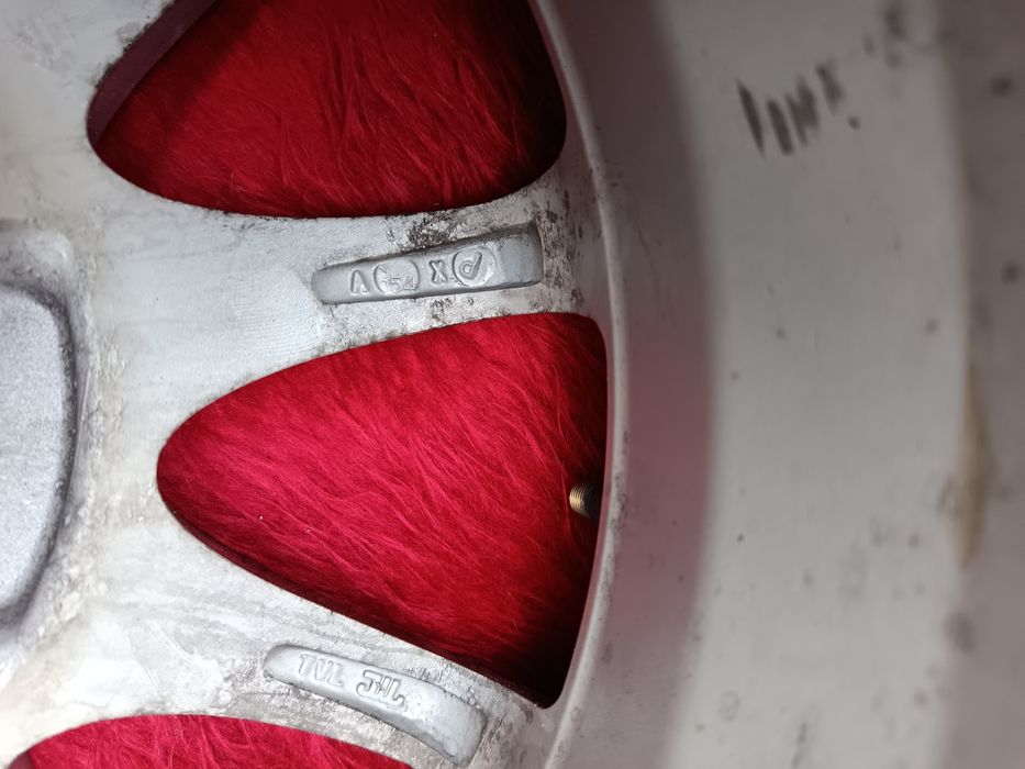 Оригинални алуминиеви джанти DEZENT 15″ 6.5J ET38 4x100 – VW / Audi /