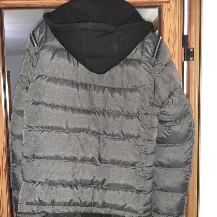 Мъжко зимно яке с качулка