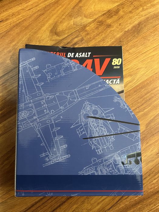 Macheta elicopterul de asalt MI-24 Eaglemoss