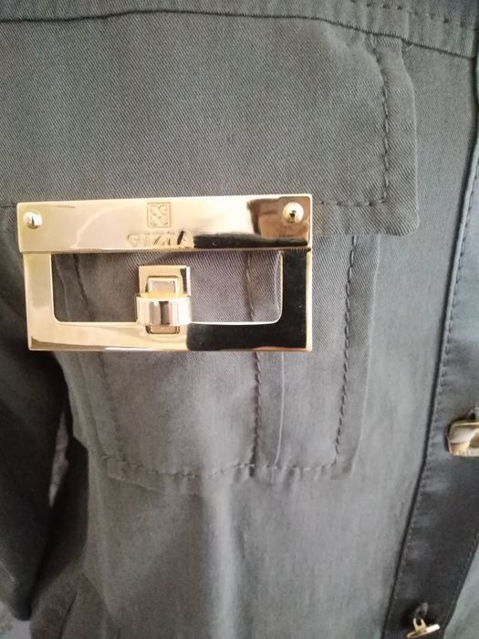 Костюм новый Gizia