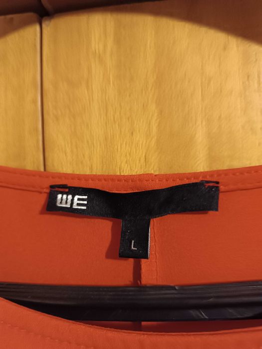 Дамска рокля червена