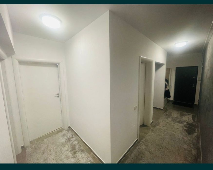 Vand apartament 3 camere