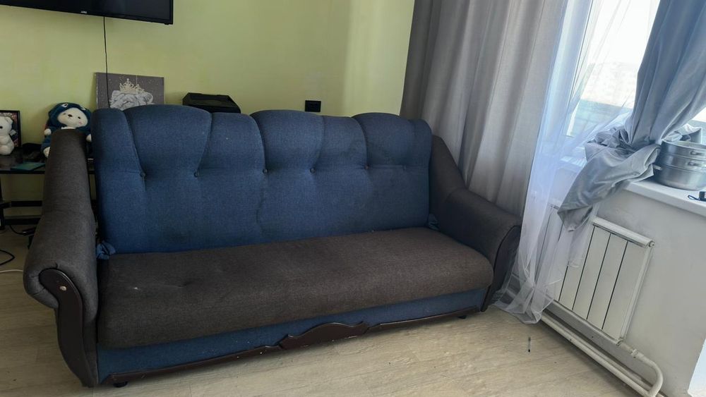 Продам Диван и Кресла