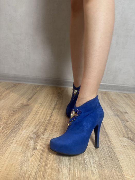 Продам ботинки (весна/осень)