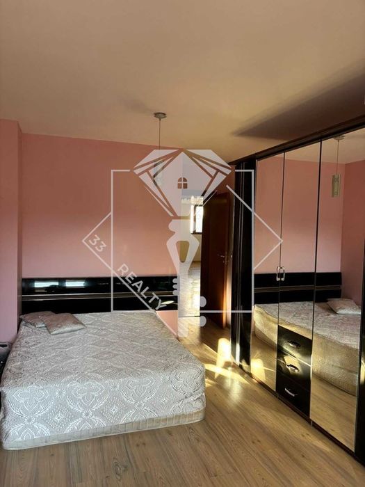 Продава се Тристаен апартамент в Пловдив, Център - 117 кв.м за 2522 €/кв.м - Снимка #4