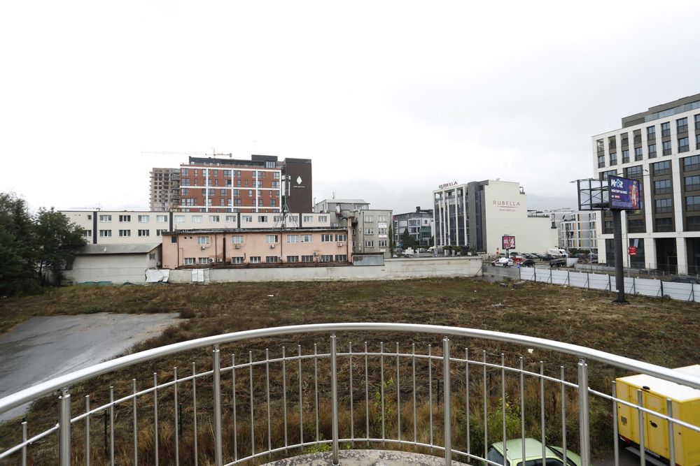 Дава се под наем Четиристаен апартамент в София, Кръстова вада - 150 кв.м за 1300 € - Снимка #20