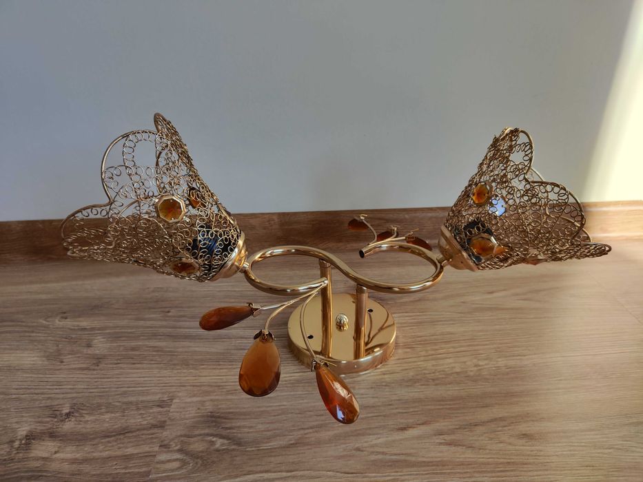 Чисто нов полилей