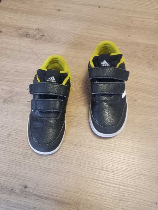 Децки маратонки за момче