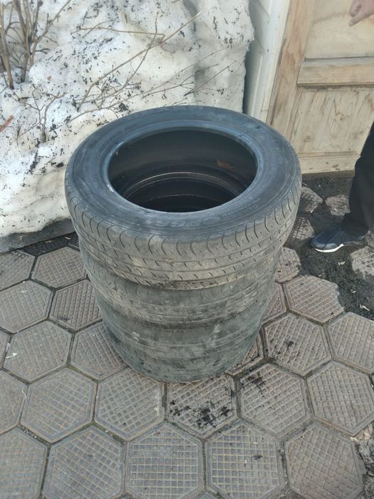 Продам шины на 15