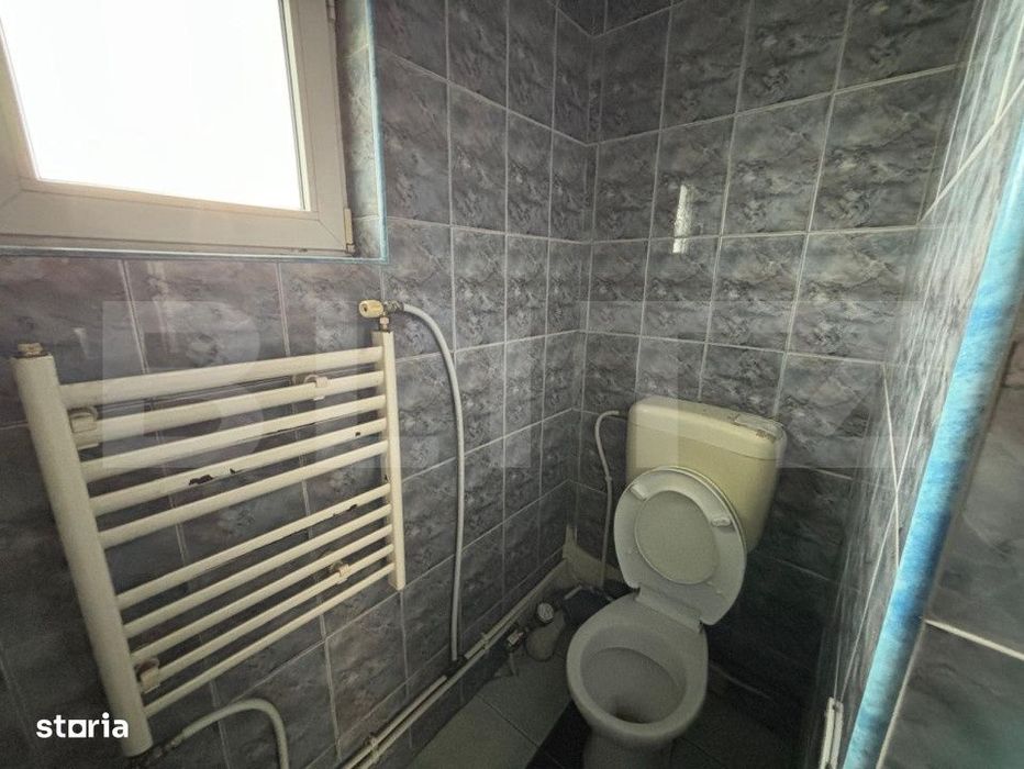 Spatiu comercial de vanzare, 5 incaperi, 220 mp, zona centrala