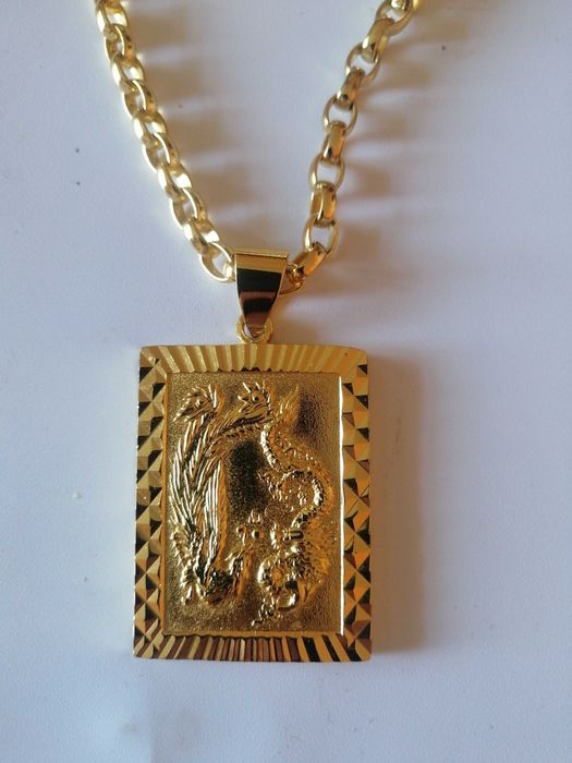 Синджир с медальон