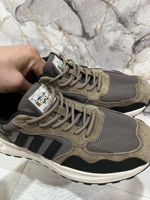 Продам крассовки новык качество хорошее