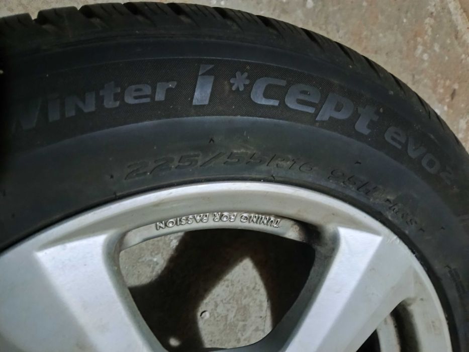 Jante msw pe 16 cu cauciucuri anvelope de iarnă hankook aproape noi pe dimensiunea 225 55 16