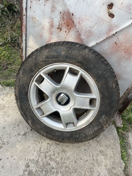 De vanzare-Set jante cu tot cu cauciuc