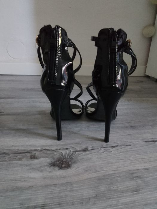 Sandale elegante