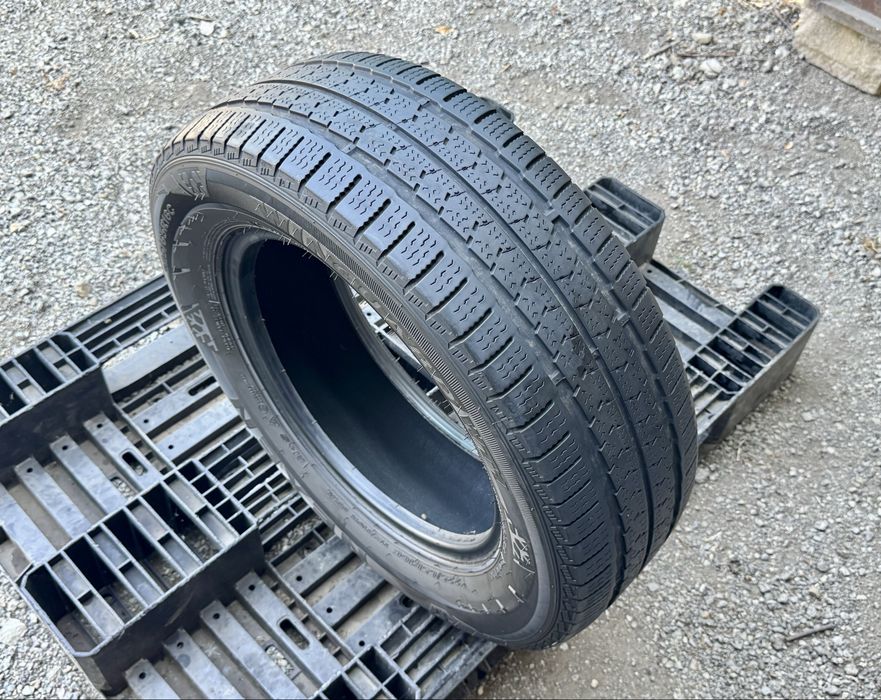 1бр.ЗИМНА ГУМА Nexen 225/65/15C DOT2223 за бус/пикап
