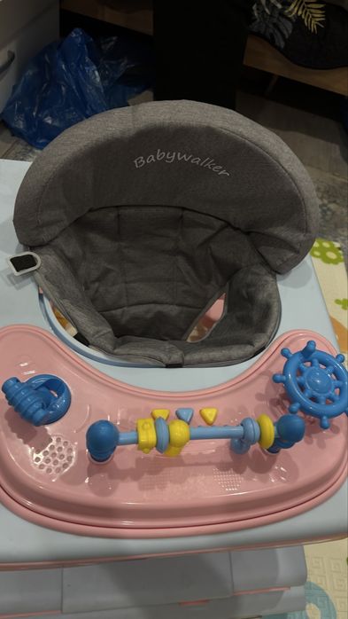 Ходунок детский новый