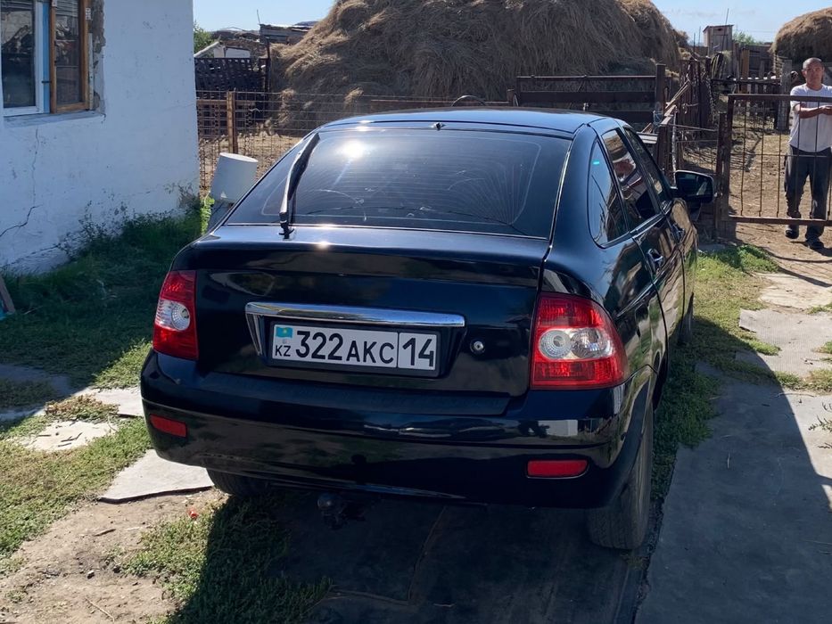 Продам Приора 2012 года