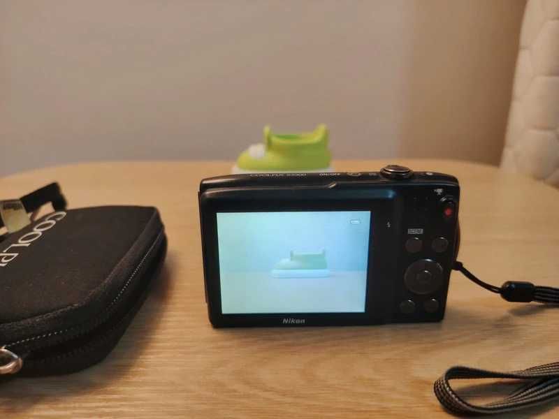 Nikon Coolpix S3300