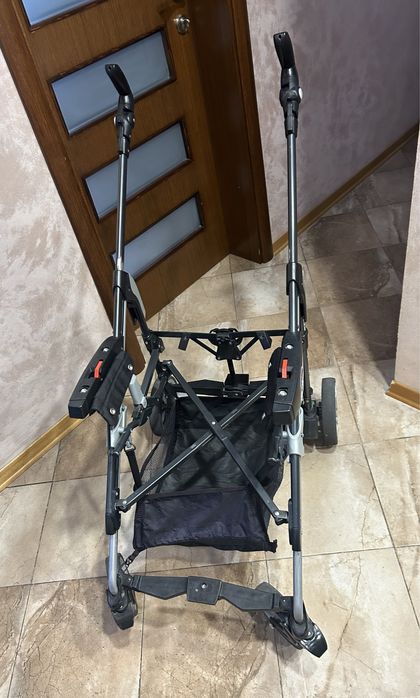 Бебешка количка/ кош за новородено +лятна