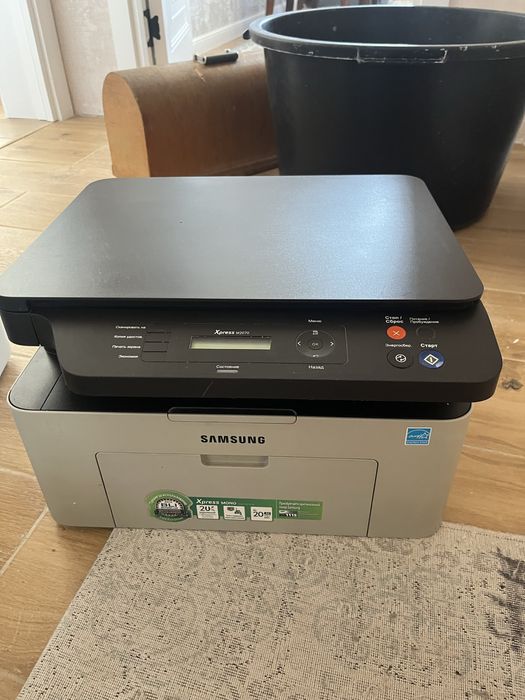 Продам принтер Samsung Xpress M2070W