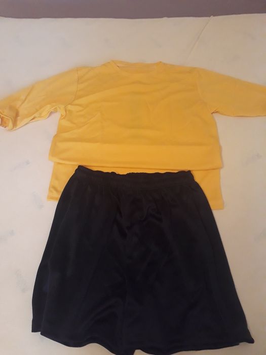 Детски футболен екип за цял отбор