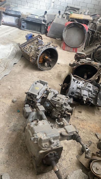 Мерседес 609/709/809/814 КПП с европы