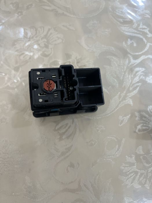 Кнопки, джойстик  Тойота