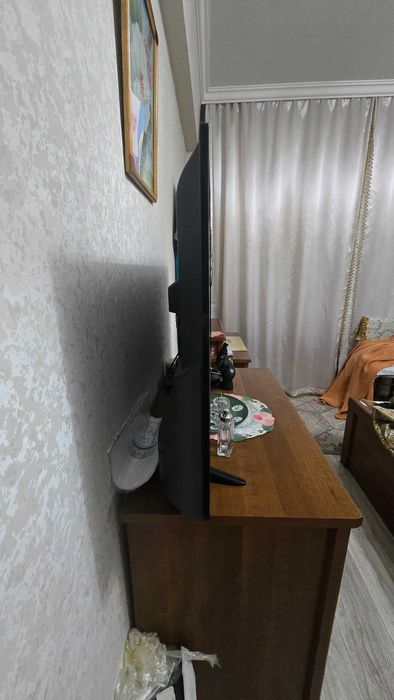 Продам телевизор