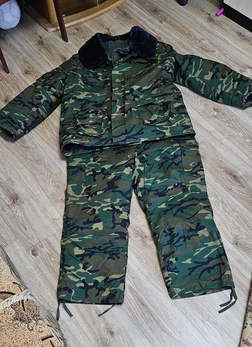 Продам  бушлат и штаны в комплекте