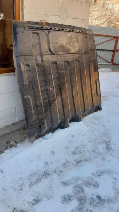 Panou despărțitor iveco