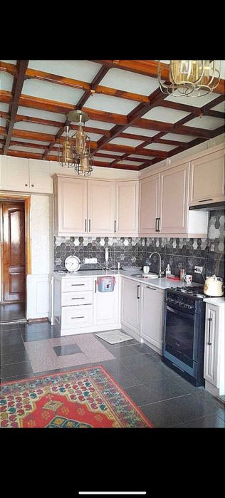 Продается 3-х ком. квартира. Паркентский базар. Ул. Мавлони Риёзий