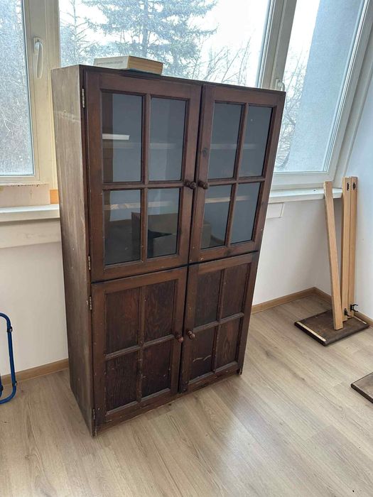 Секция и шкафове