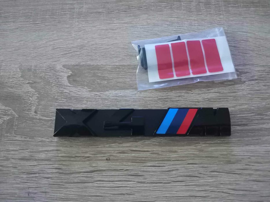 Предна решетка черна емблема BMW X4M