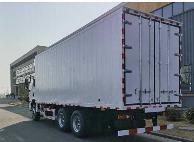 ГрузовойавтомобильL3000 6×4