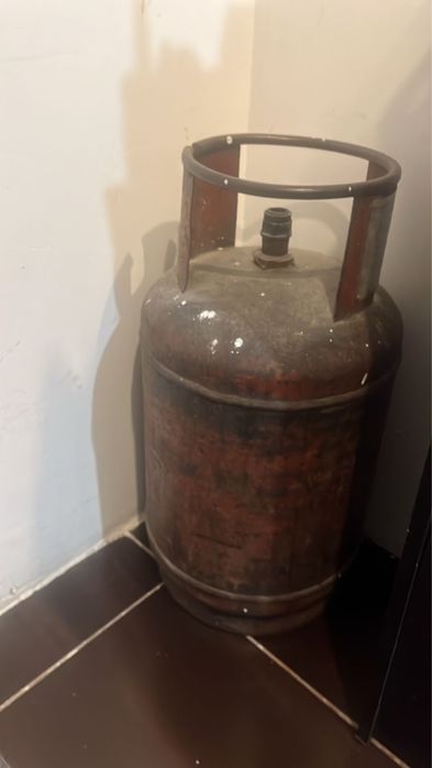 Газовый балон продам маленький