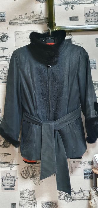 Куртка кожанная, женская