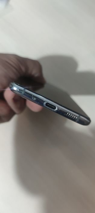 Samsung S20 + (defect)