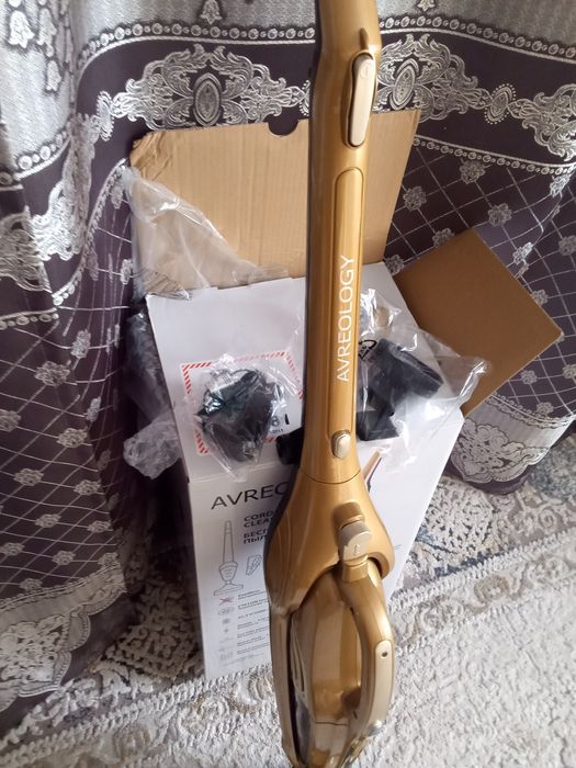 Беспроводной пылесос AVREOLOGY