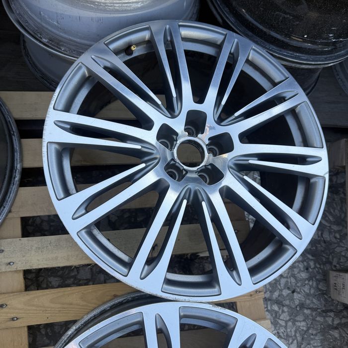 Алуминиеви джанти Audi A7 A8 9J R20 ET 37 5x112 мм 66,5мм 4H0601025AE ном 953
