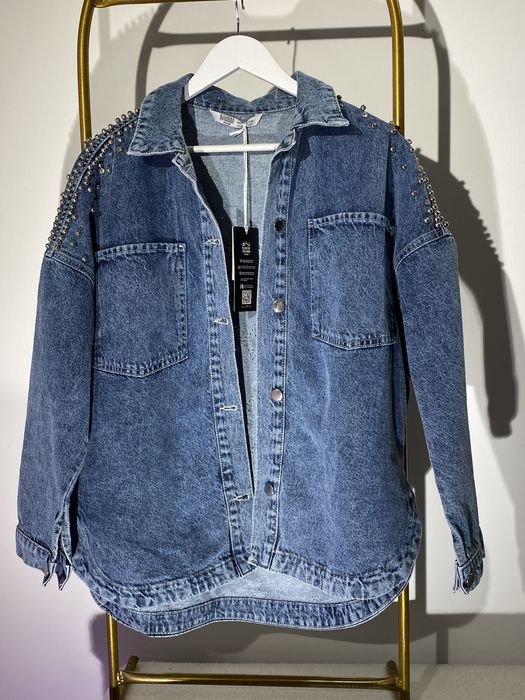 Haine noi de vânzare