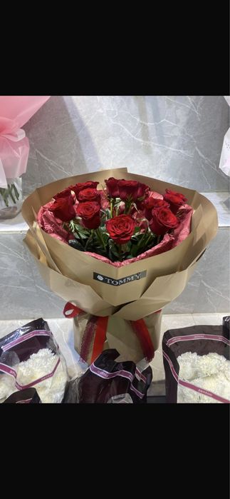 Цветы голландские розы